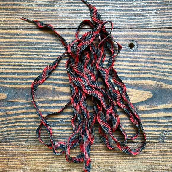 Jordan 1 Retro Gucci Reds - Picture 8 of 8